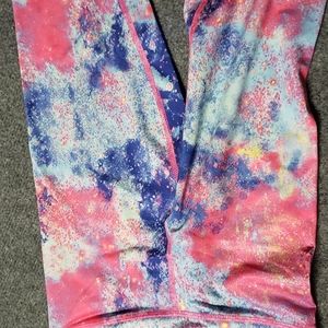 Girls size 10 leggings.